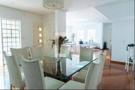 Sala de casa para alugar com 4 quartos, 400m² em Vila Clementino, São Paulo