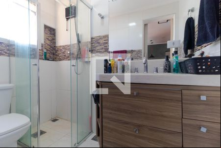 Banheiro de kitnet/studio para alugar com 1 quarto, 40m² em Centro, Campinas