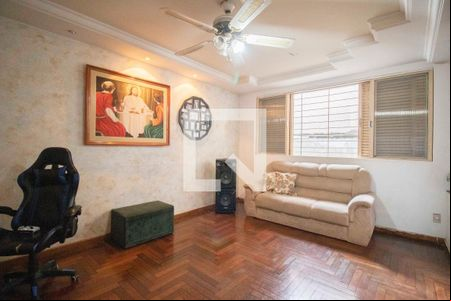 Sala de casa para alugar com 4 quartos, 510m² em Setor Marista, Goiânia
