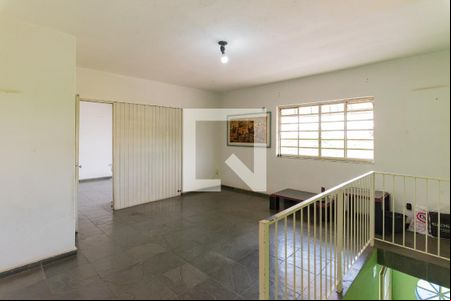 Sala de casa para alugar com 3 quartos, 199m² em Jardim Leonor, Campinas