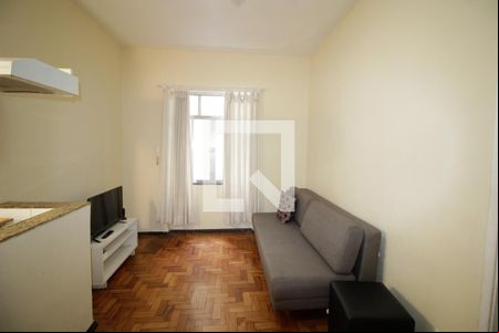 Sala de apartamento para alugar com 1 quarto, 38m² em Centro, Rio de Janeiro