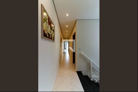 Corredor dos Quartos de casa para alugar com 3 quartos, 170m² em Vila Santa Maria, São Paulo