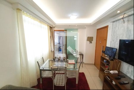 Sala de apartamento à venda com 2 quartos, 45m² em Parque Copacabana, Belo Horizonte