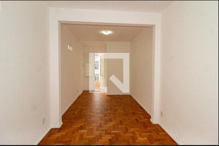 Sala/Quarto de apartamento para alugar com 1 quarto, 38m² em Ipanema, Rio de Janeiro