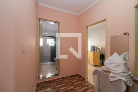 Hall dos Quartos de casa à venda com 2 quartos, 60m² em Vila Santa Virginia, São Paulo