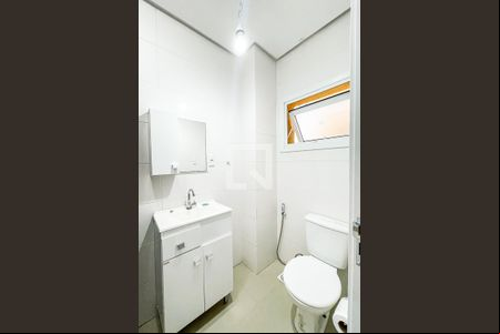 Banheiro de apartamento à venda com 0 quarto, 30m² em Centro, São Leopoldo