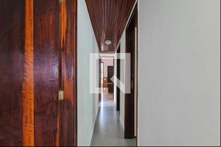 Corredor de casa para alugar com 3 quartos, 100m² em Méier, Rio de Janeiro
