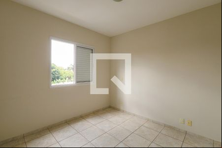 Suíte de apartamento para alugar com 2 quartos, 75m² em Vila São José, Taubaté