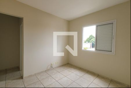 Suíte de apartamento para alugar com 2 quartos, 75m² em Vila São José, Taubaté