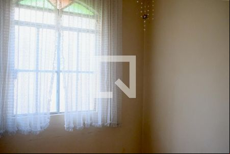 Quarto de casa à venda com 6 quartos, 400m² em Sagrada Família, Belo Horizonte