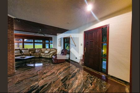 Sala de casa para alugar com 3 quartos, 521m² em Balneario Cidade Atlantica, Guarujá