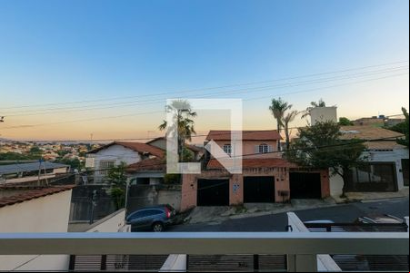 Vista da Varanda da Sala de casa à venda com 3 quartos, 183m² em Senhora das Graças, Betim