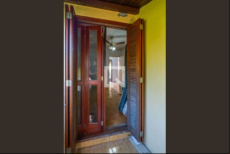 Quarto 1 de casa à venda com 4 quartos, 163m² em Camaquã, Porto Alegre