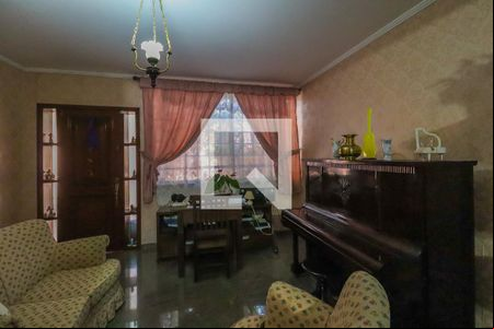 Sala de casa à venda com 4 quartos, 306m² em Jardim Caxambu, Jundiaí