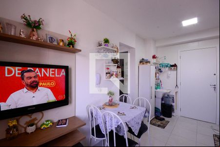 Sala/Cozinha  de apartamento à venda com 2 quartos, 32m² em Parque Fongaro, São Paulo