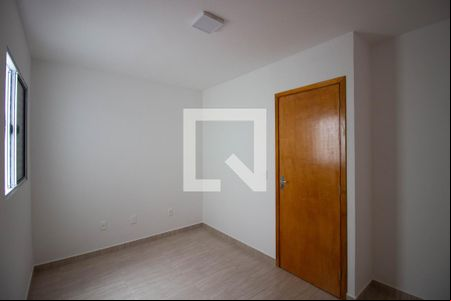 Suite 1 de casa de condomínio para alugar com 2 quartos, 60m² em Itaquera, São Paulo