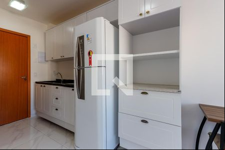 Cozinha de kitnet/studio para alugar com 1 quarto, 24m² em Vila Mazzei, São Paulo