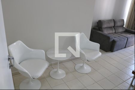 Entrada de apartamento para alugar com 2 quartos, 60m² em Jardim Goiás, Goiânia