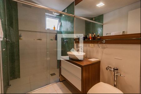 Banheiro Quarto 1 de apartamento para alugar com 1 quarto, 43m² em Centro, Florianópolis
