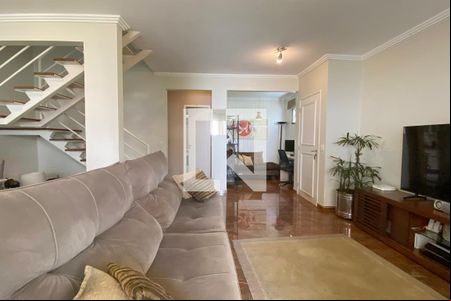 Sala de casa de condomínio para alugar com 3 quartos, 165m² em Tamboré, Santana de Parnaíba