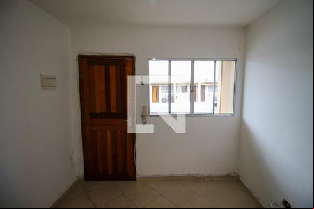 Sala de casa de condomínio à venda com 2 quartos, 65m² em Itaquera, São Paulo