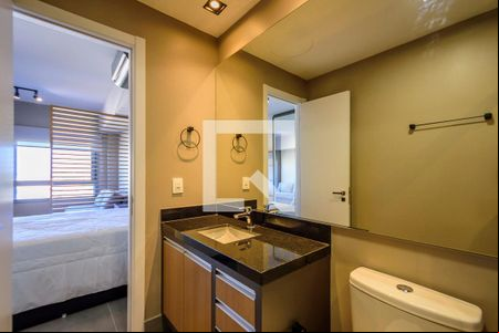 Banheiro de kitnet/studio à venda com 1 quarto, 42m² em Teresopólis, Porto Alegre