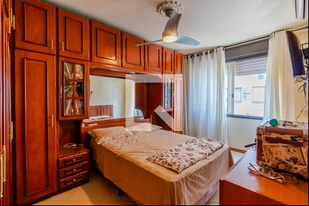 Quarto 1 de apartamento para alugar com 2 quartos, 89m² em Teresópolis, Porto Alegre