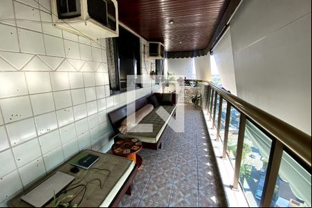 Varanda de apartamento para alugar com 3 quartos, 250m² em Jardim Vinte E Cinco de Agosto, Duque de Caxias