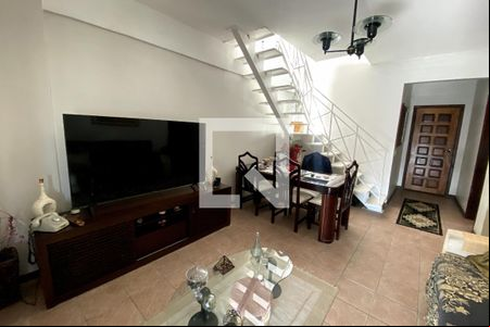 Sala de apartamento para alugar com 3 quartos, 250m² em Jardim Vinte E Cinco de Agosto, Duque de Caxias