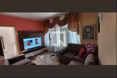 Sala de casa à venda com 2 quartos, 115m² em Vila Apiaí, Santo André