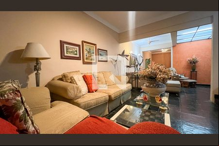 Sala de casa para alugar com 4 quartos, 190m² em Icaraí, Niterói