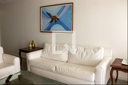 Sala de apartamento para alugar com 3 quartos, 180m² em Itaipu, Niterói
