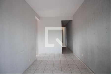 Sala de casa para alugar com 3 quartos, 250m² em Vila Carmosina, São Paulo