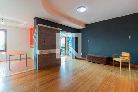 Sala de casa à venda com 5 quartos, 640m² em Vila Assunção, Porto Alegre