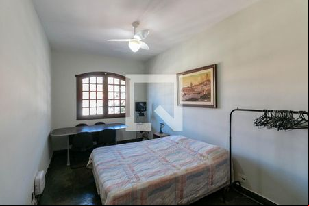 Quarto 1 de casa para alugar com 6 quartos, 352m² em São Bento, Belo Horizonte