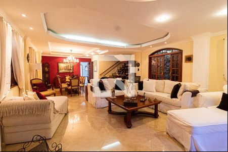 Sala  de casa para alugar com 4 quartos, 670m² em Taquara, Rio de Janeiro