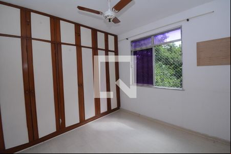Quarto 1 de apartamento para alugar com 3 quartos, 65m² em Vila Valqueire, Rio de Janeiro