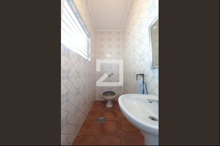 Lavabo  de casa para alugar com 3 quartos, 350m² em Jardim Leonor, Campinas