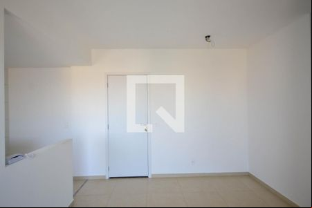 Sala de apartamento para alugar com 2 quartos, 50m² em Califórnia, Nova Iguaçu