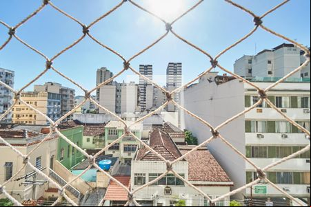 Quarto 1 Vista de apartamento para alugar com 2 quartos, 68m² em Maracanã, Rio de Janeiro