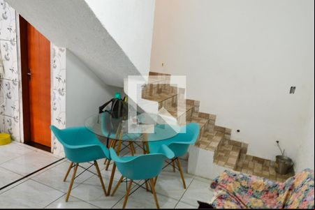 Sala de casa à venda com 2 quartos, 70m² em Curicica, Rio de Janeiro