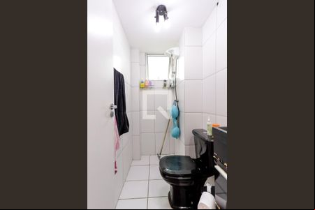 Banheiro de apartamento à venda com 2 quartos, 50m² em Parque Novo Mundo, São Paulo