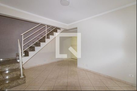 Sala de casa para alugar com 2 quartos, 210m² em Vila Ristori, Guarulhos