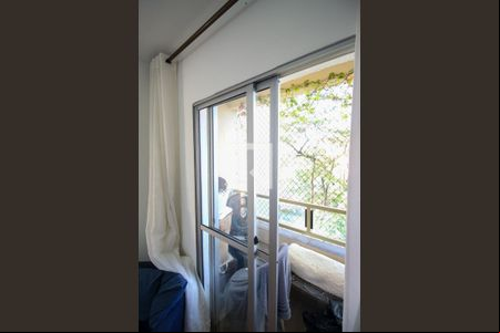 Sala / Varanda de apartamento para alugar com 2 quartos, 46m² em Vila Raquel, São Paulo