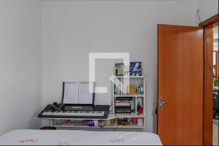 Quarto 1 de apartamento à venda com 2 quartos, 45m² em Copacabana, Belo Horizonte