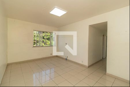 Sala de apartamento à venda com 2 quartos, 68m² em Tauá, Rio de Janeiro