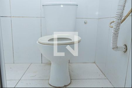 Banheiro de kitnet/studio para alugar com 1 quarto, 40m² em São José, São Caetano do Sul