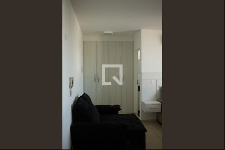 sofa de kitnet/studio à venda com 1 quarto, 38m² em Vila Augusta, Guarulhos