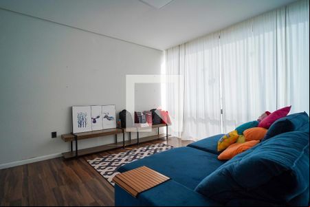 Sala 2 de casa para alugar com 2 quartos, 160m² em Parque São Bento, Sorocaba