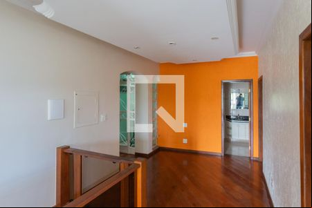 Sala de casa para alugar com 5 quartos, 400m² em Santa Cruz, Belo Horizonte
